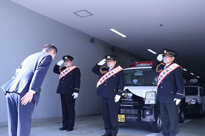 原哲夫が一日警察署長に任命！